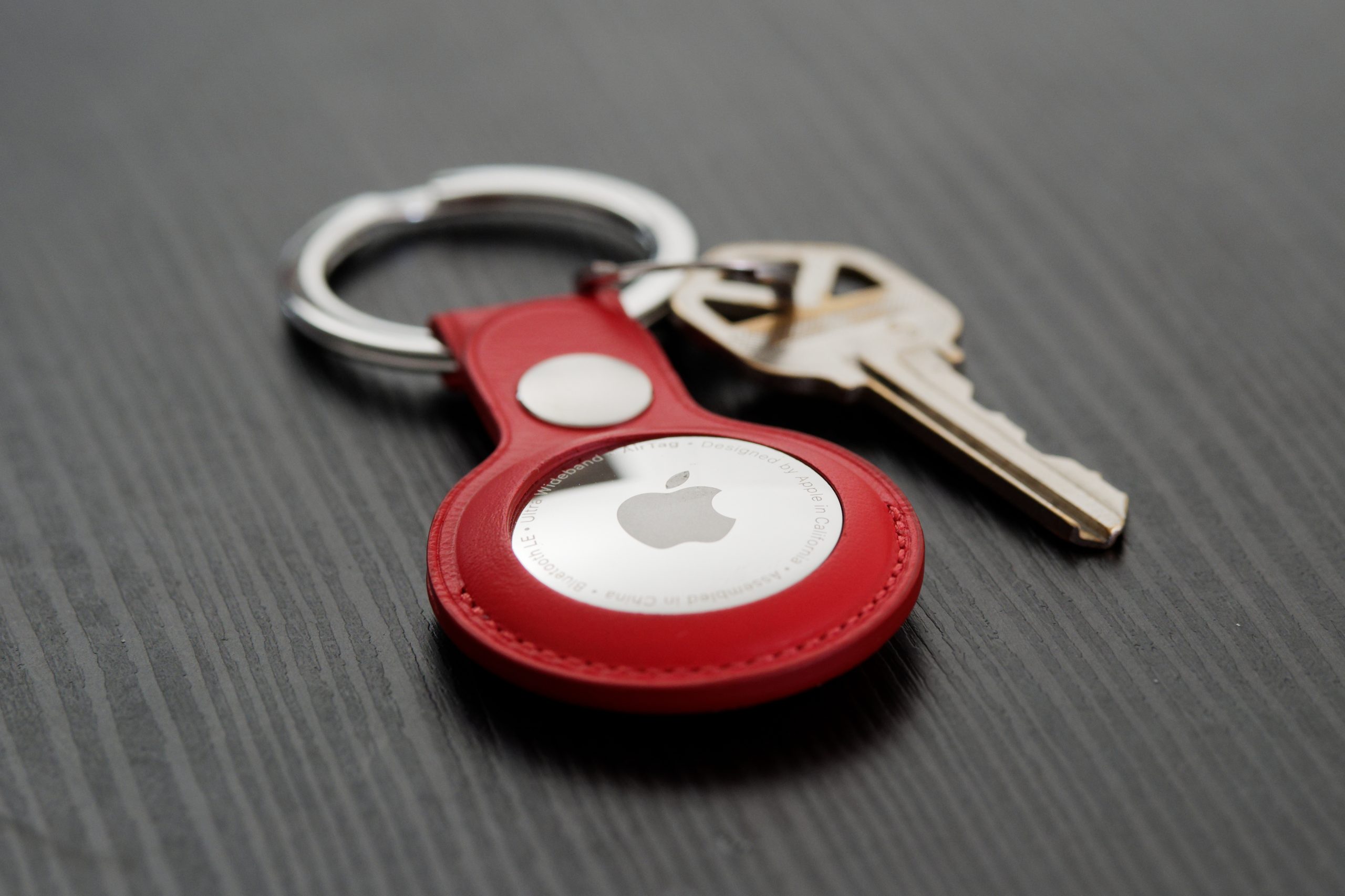 are-apple-airtags-being-used-to-track-people-and-steal-cars-seeclop